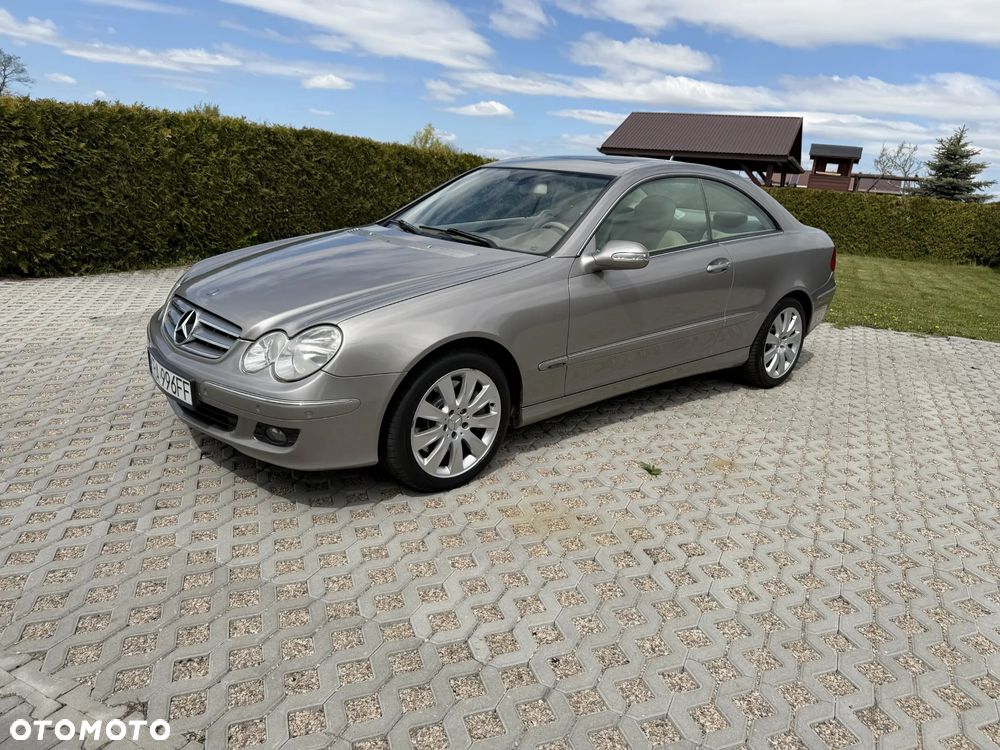 Mercedes-Benz CLK 320 CDI 7G-TRONIC Elegance - 2