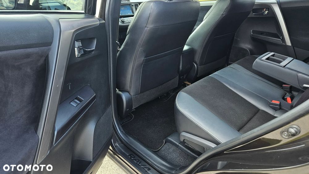 Toyota RAV4 2.0 D-4D Premium 4x2 - 29