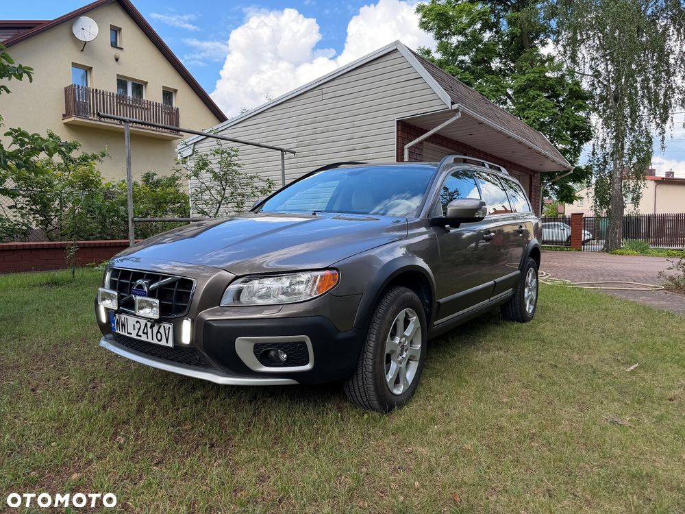 Volvo XC 70 - 1