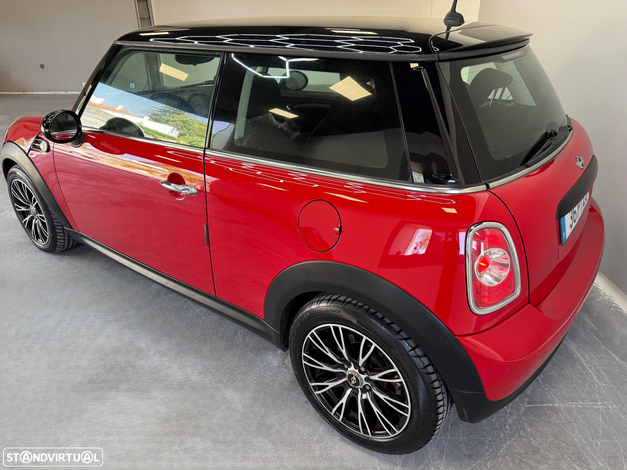 MINI 3 Portas One D - 3