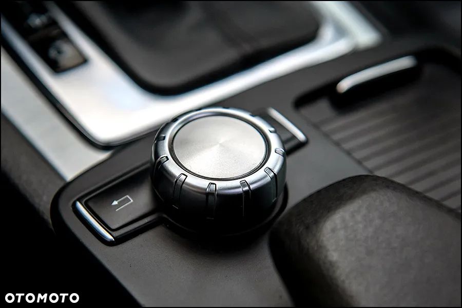 Mercedes-Benz Klasa C - 27