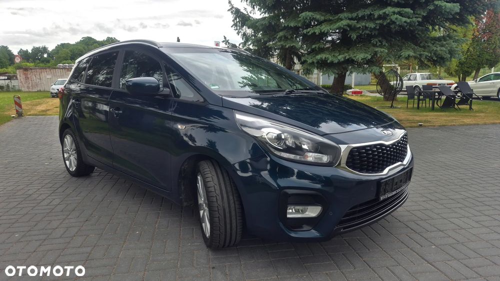 Kia Carens 1.6 GDI Dream Team Edition - 7