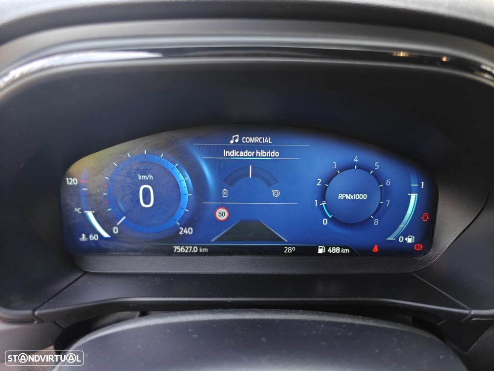 Ford Focus 1.0 EcoBoost MHEV ST-Line - 32