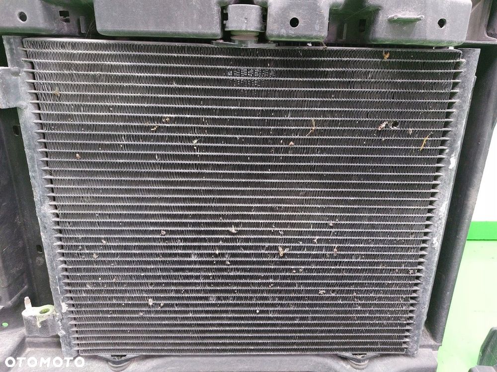 Pas przedni z chłodnicami KLIMATYZACJI WODY PEUGEOT 207 06–12 1.4 B 16V - 8