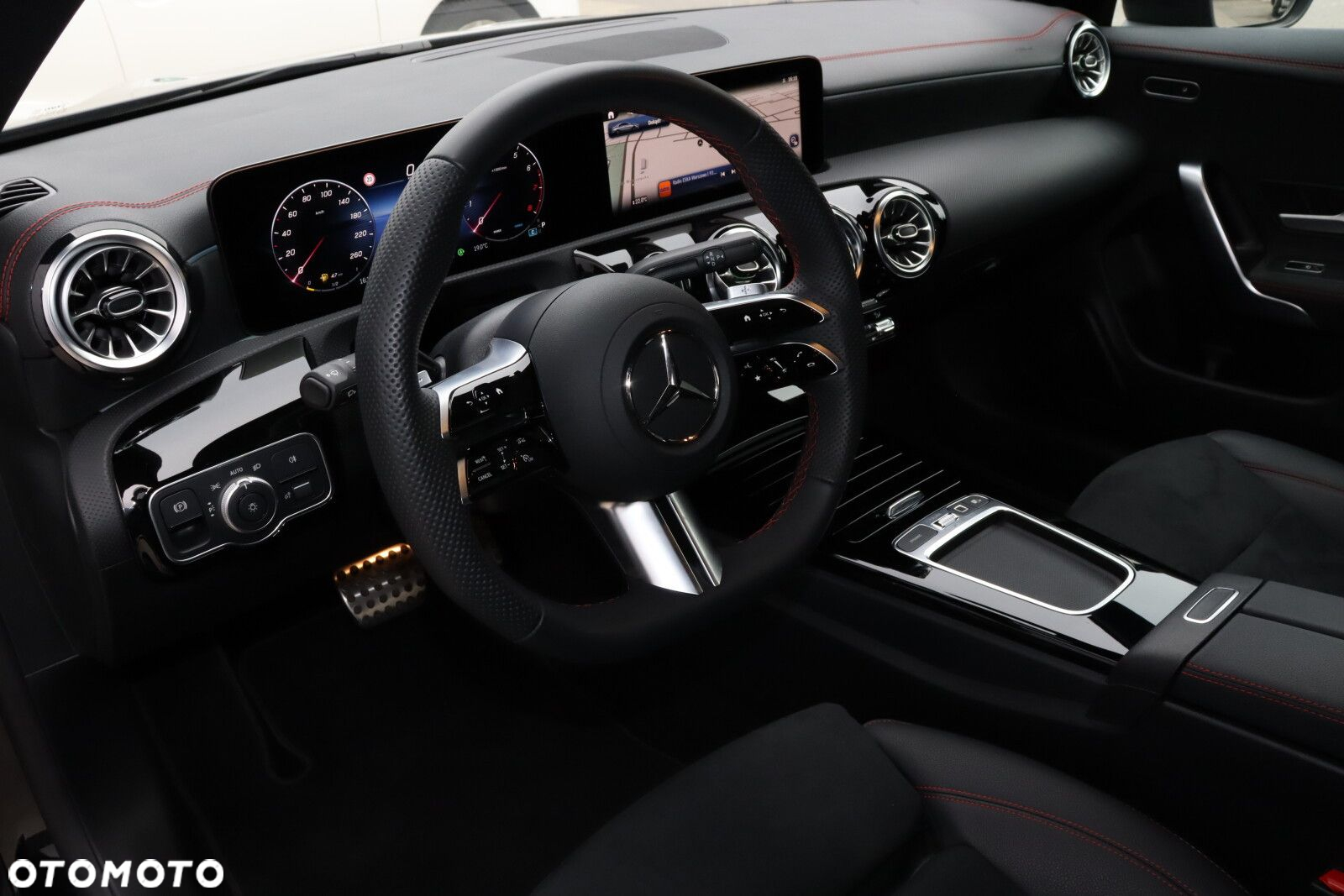 Mercedes-Benz CLA 200 AMG Line 7G-DCT - 8