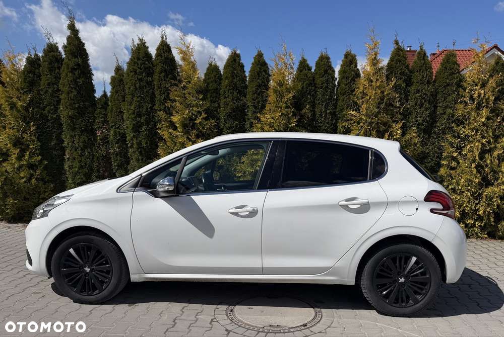 Peugeot 208 PureTech 110 Stop & Start Tech Edition - 8