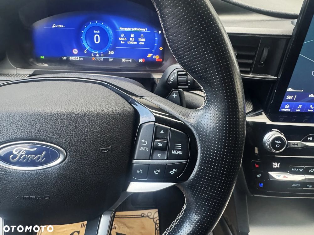 Ford Explorer 3.0 EcoBoost PHEV 4WD ST-Line - 13