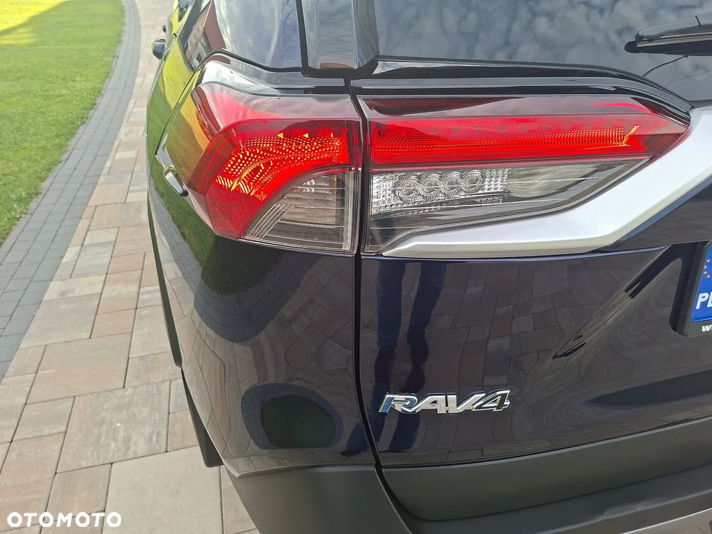 Toyota RAV4 - 13