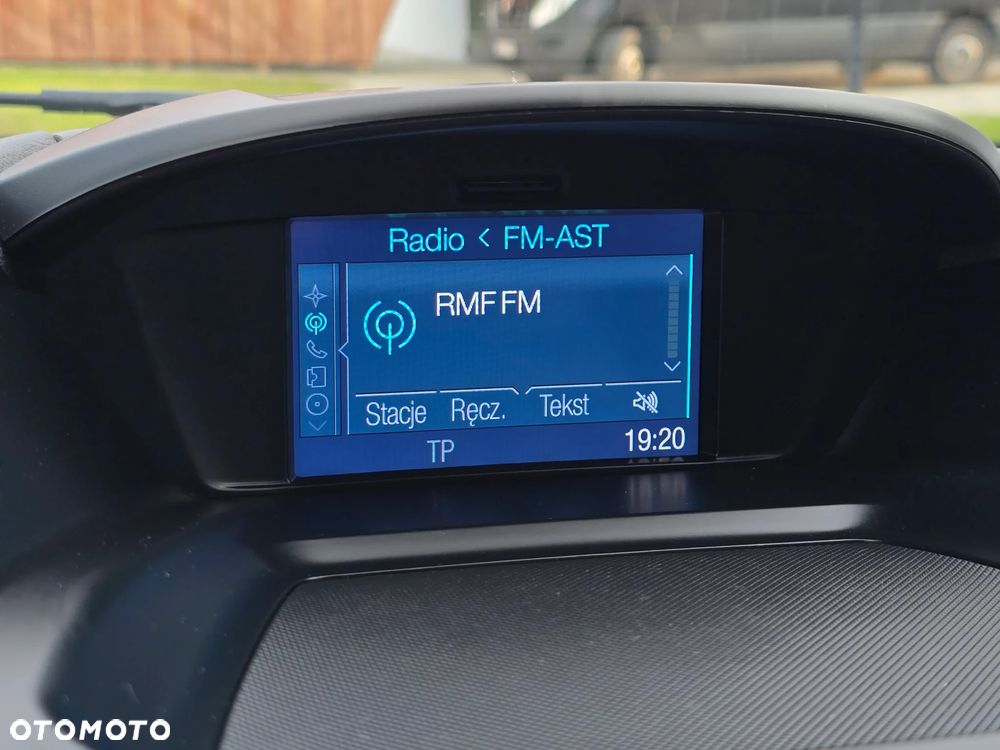 Ford Kuga 2.0 TDCi FWD Titanium - 21