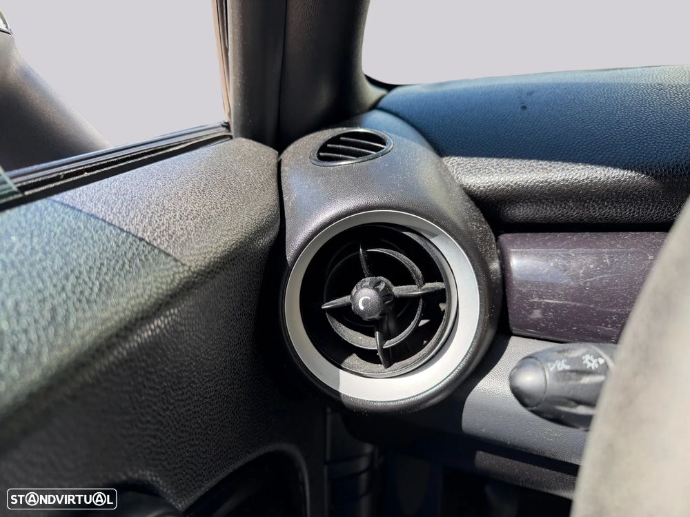 MINI Clubman Cooper D - 17