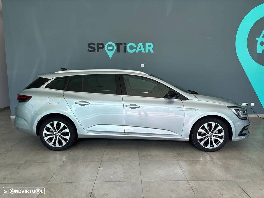 Renault Mégane Sport Tourer 1.3 TCe Techno EDC - 4