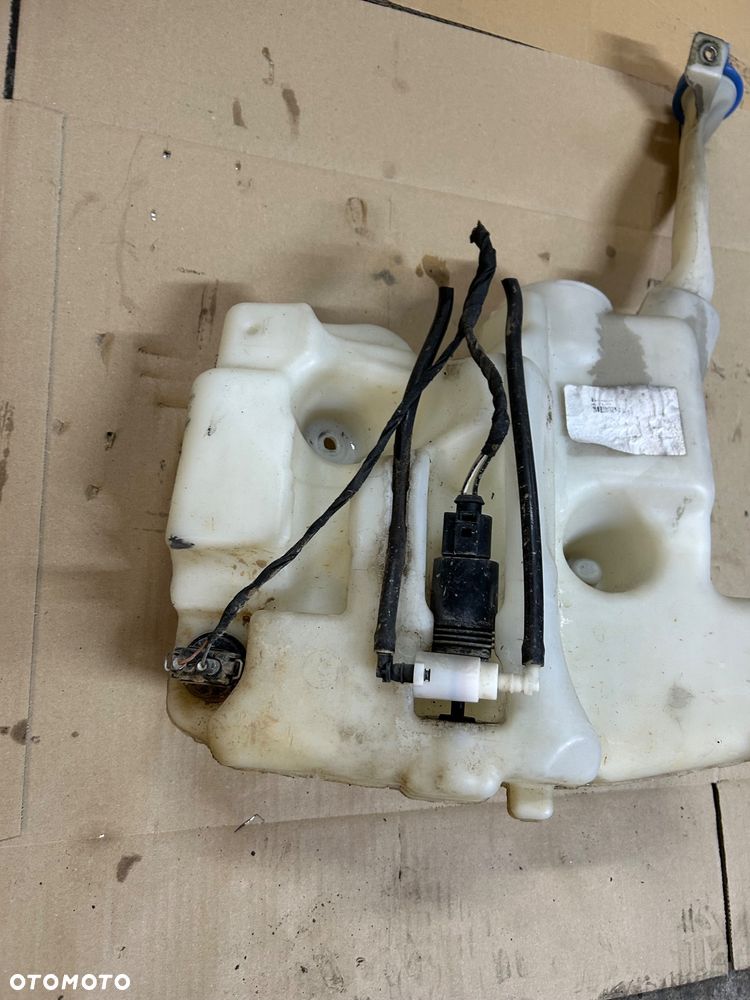 Mercedes ML W164 zbiorniczek spryskiwaczy 2005-2011 - 2