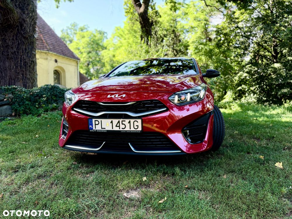 Kia ProCeed - 2