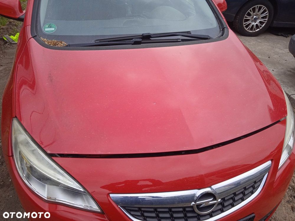 Maska Opel Astra IV Kombi Z50B - 1
