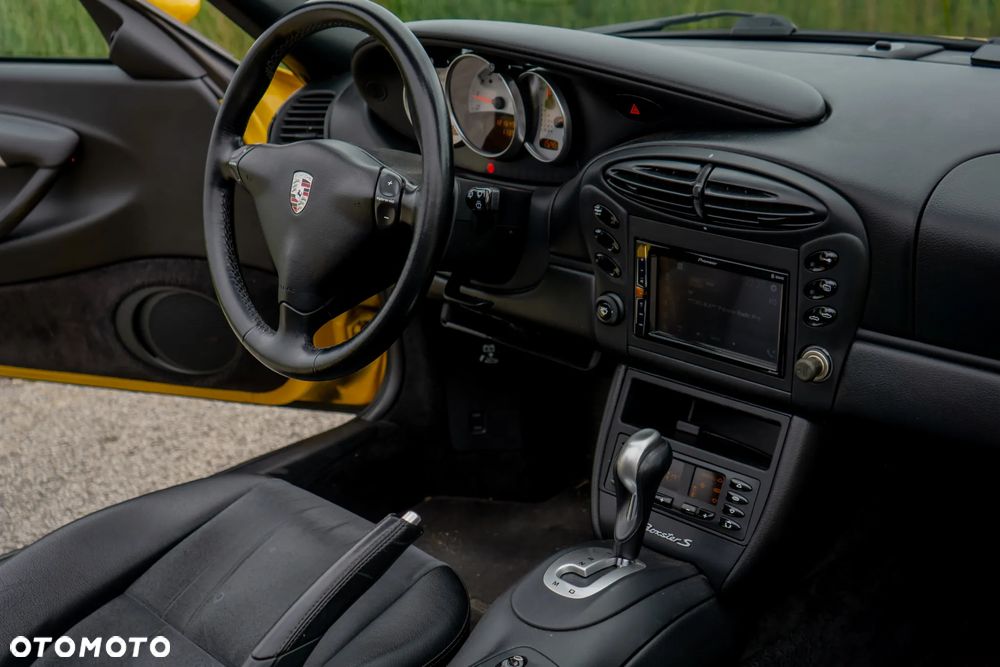 Porsche Boxster - 20