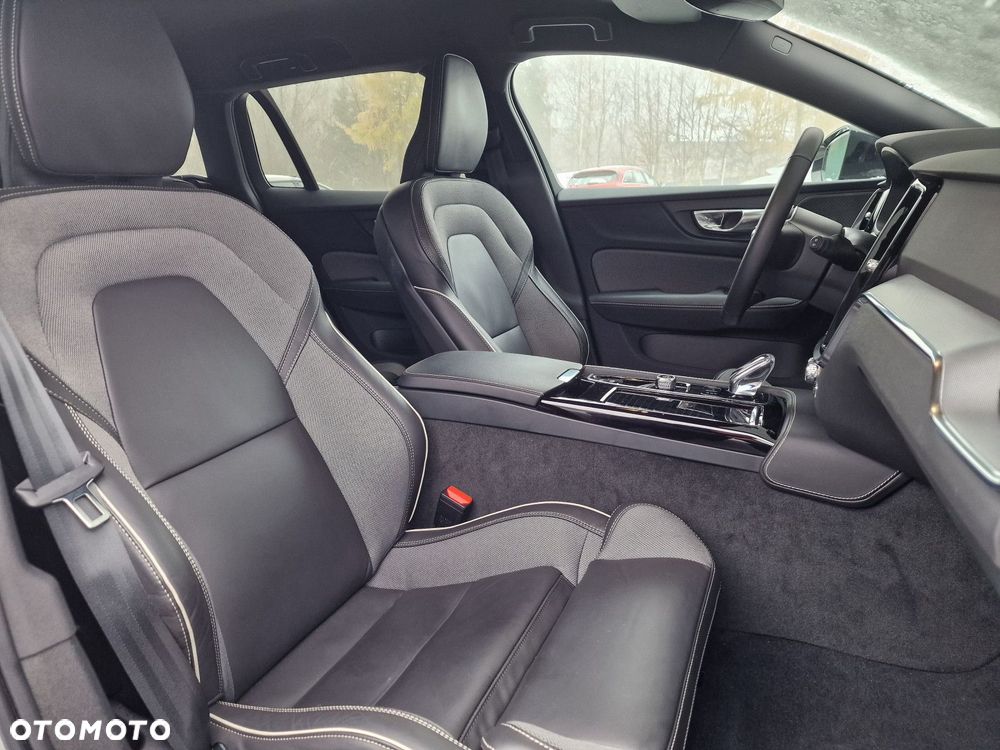 Volvo V60 - 11