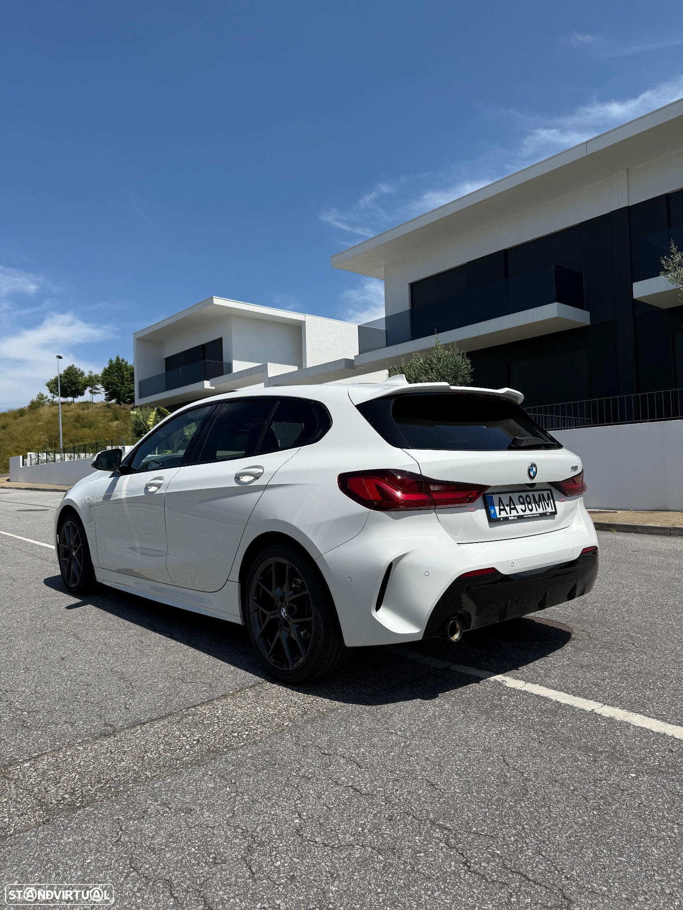 BMW 118 i Pack Desportivo M Auto - 4