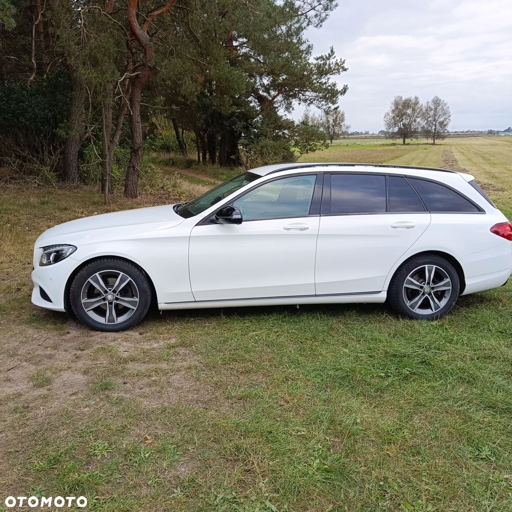 Mercedes-Benz Klasa C 180 T (BlueEFFICIENCY) 7G-TRONIC Avantgarde - 5