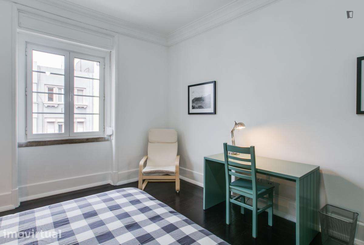 Quarto - localizado em Saldanha Lisbon - Grande imagem: 4/24