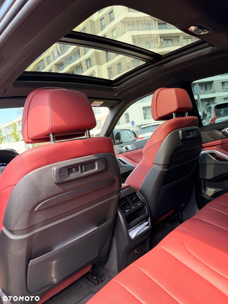 BMW X6 xDrive40i mHEV - 12