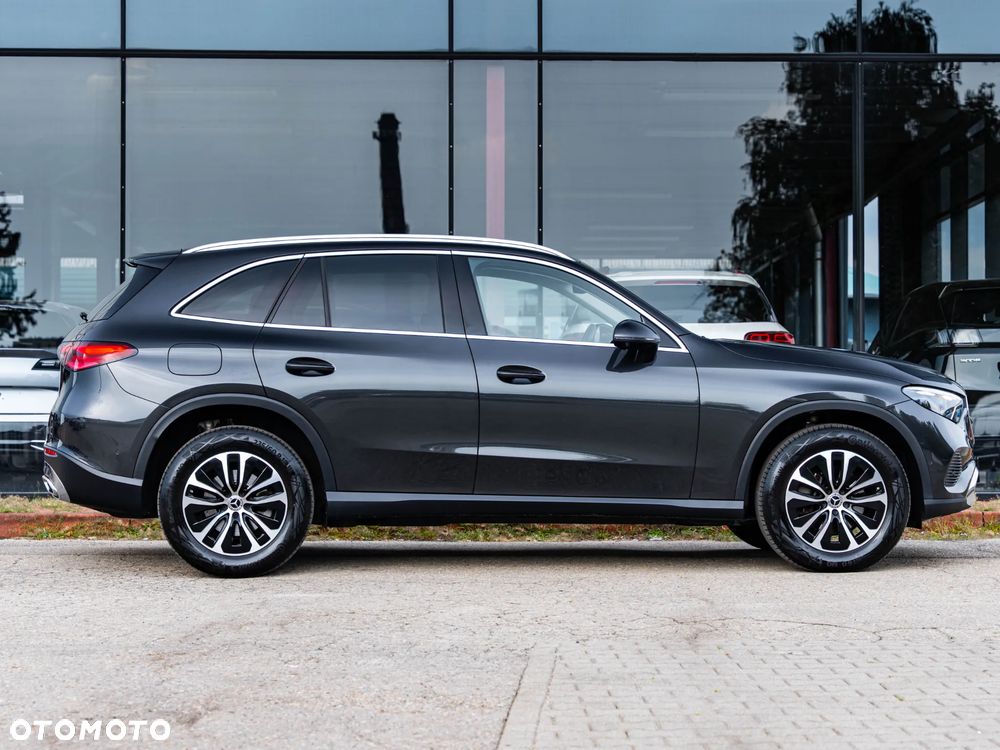 Mercedes-Benz GLC 220 d 4Matic 9G-TRONIC Avantgarde Advanced - 16