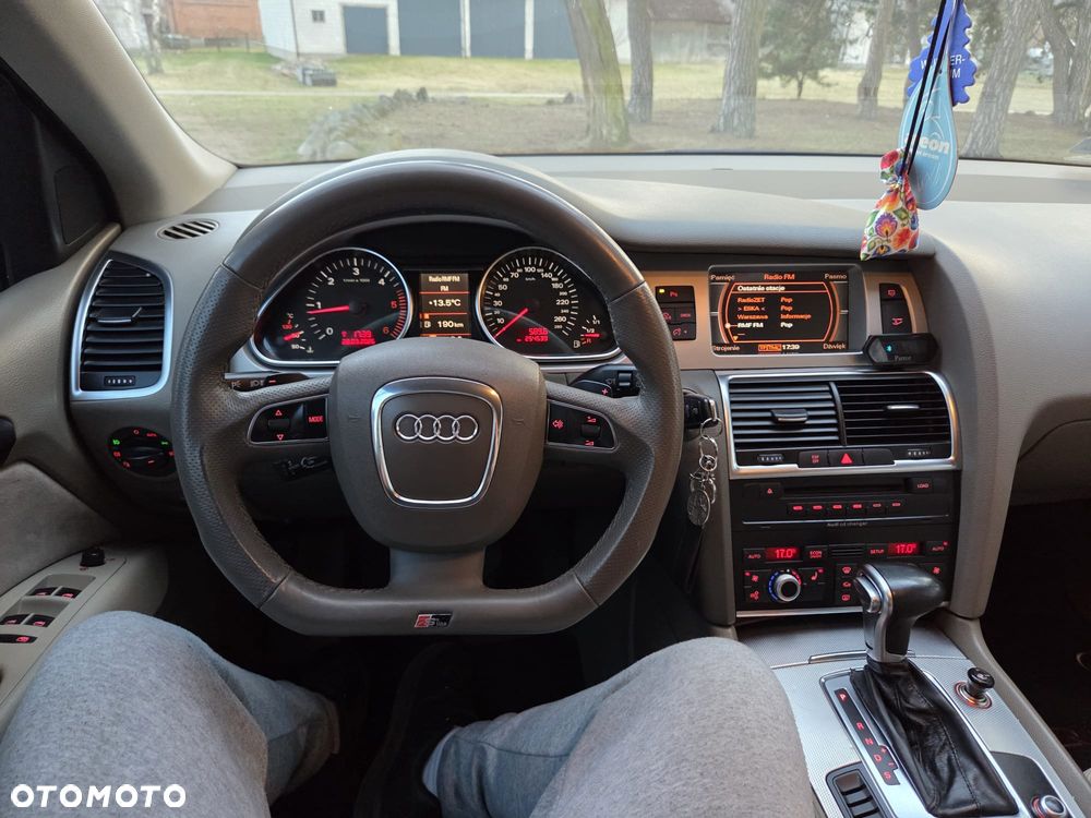 Audi Q7 3.0 TDI DPF clean quattro tiptronic - 13