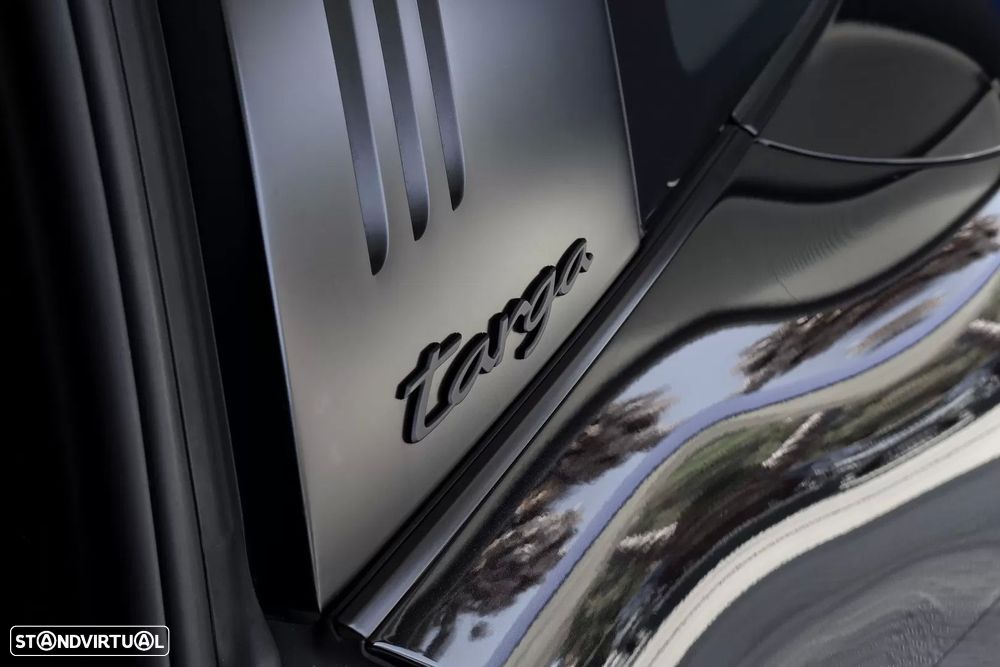 Porsche porsche-992 Targa 4 GTS PDK - 11