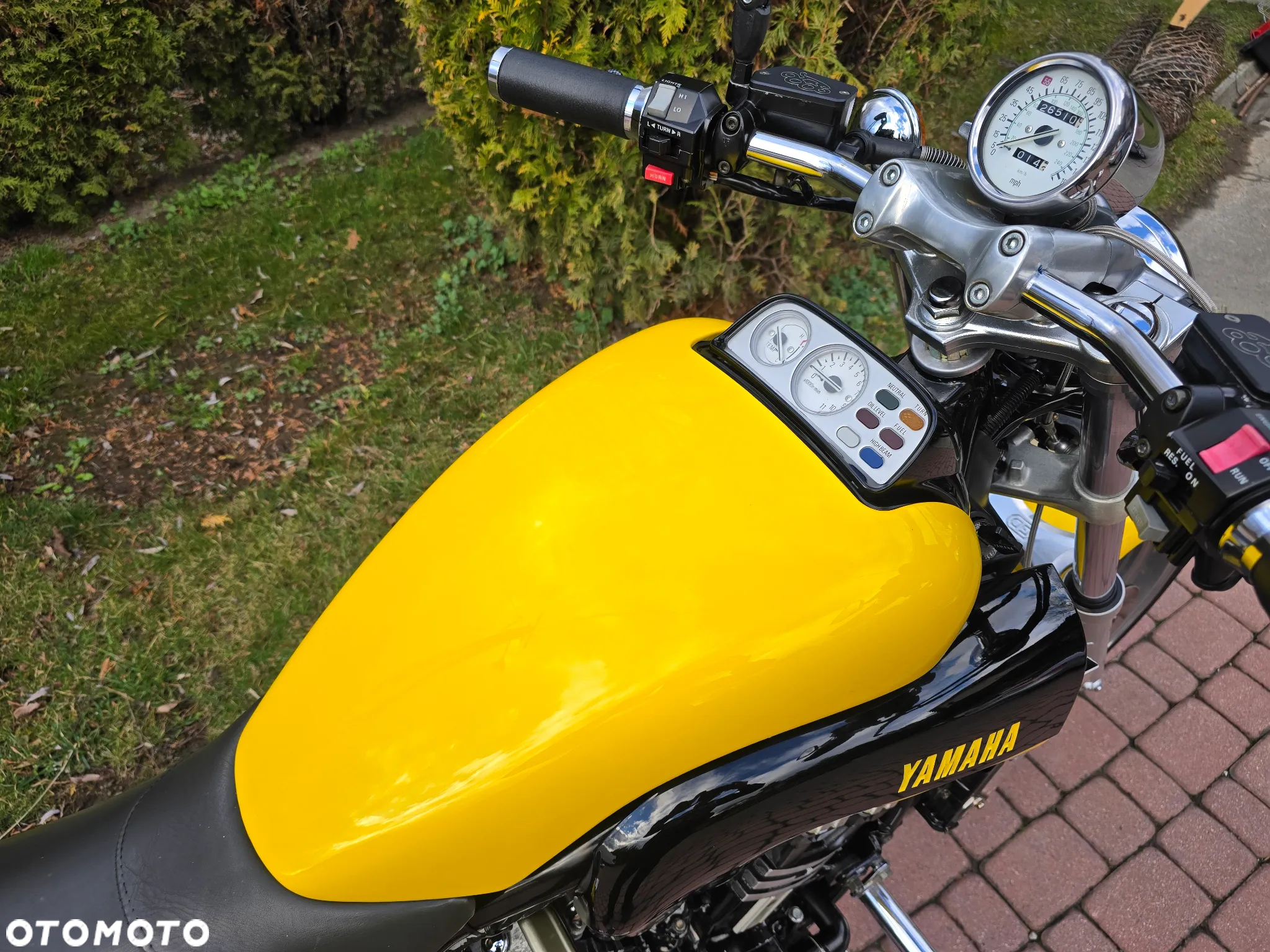Yamaha V-MAX - 9