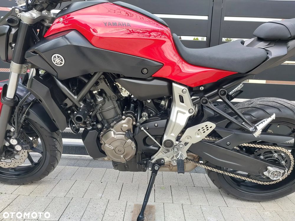 Yamaha MT - 5