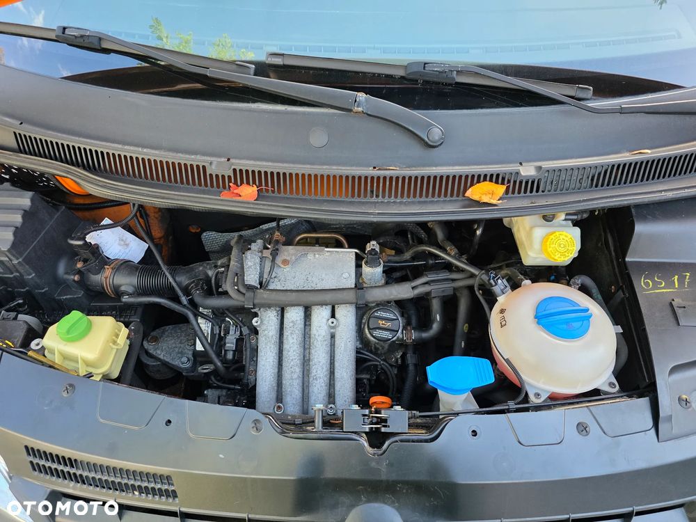 Volkswagen Transporter - 24