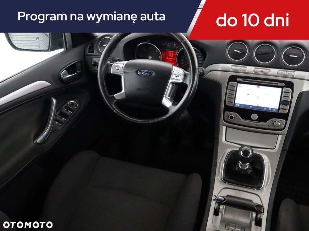 Ford S-Max - 9