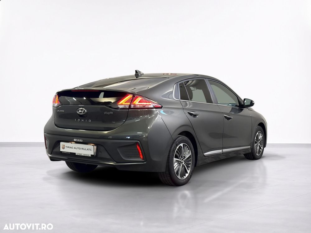 Hyundai IONIQ - 6