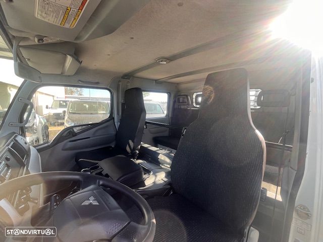 Mitsubishi FUSO 150cv CAB/DUPLA COM AC - 8