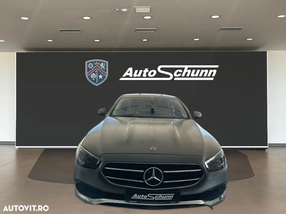 Mercedes-Benz E 220 d 4Matic 9G-TRONIC Avantgarde - 3