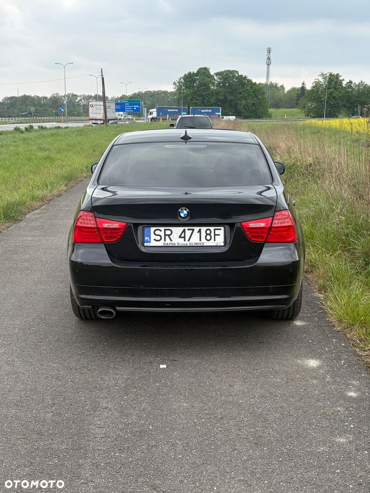 BMW Seria 3 320d - 3