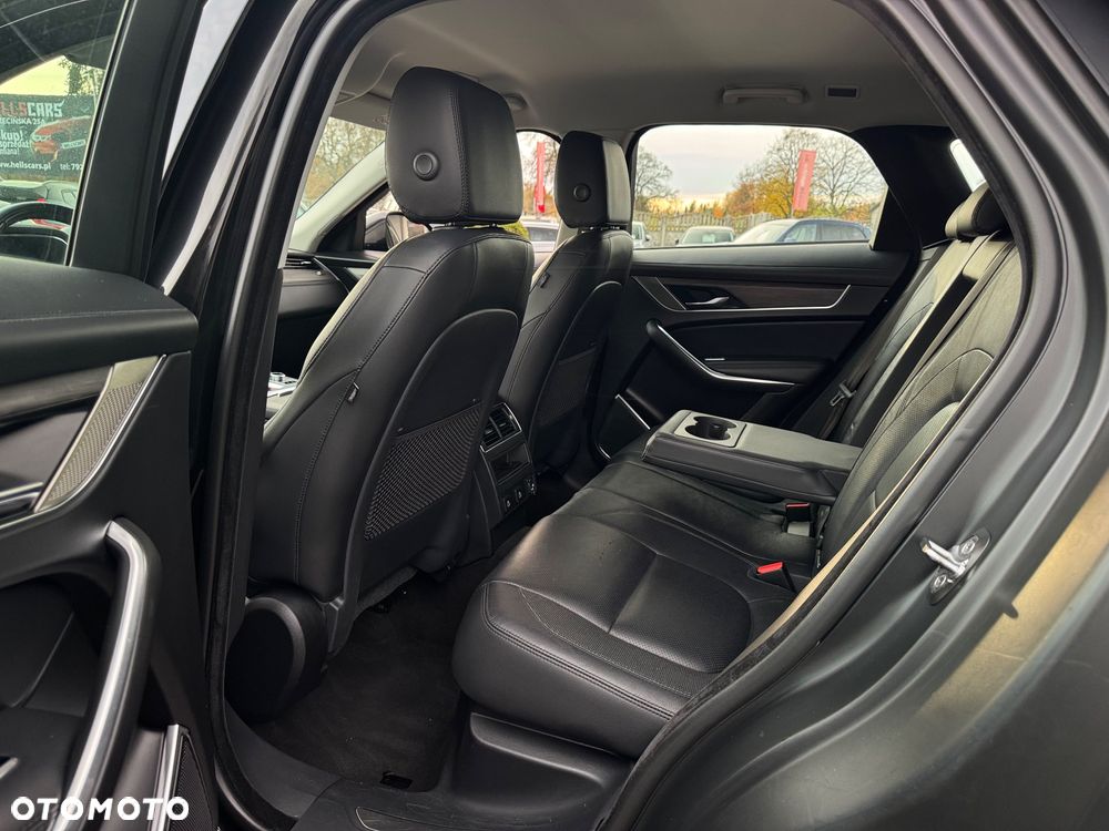 Jaguar F-Pace D200 AWD R-Dynamic SE - 21