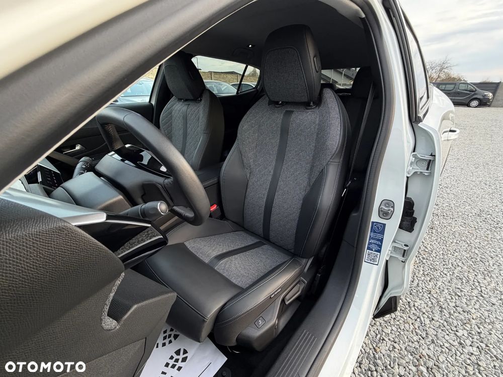 Peugeot 408 PureTech 130 EAT8 Allure - 30