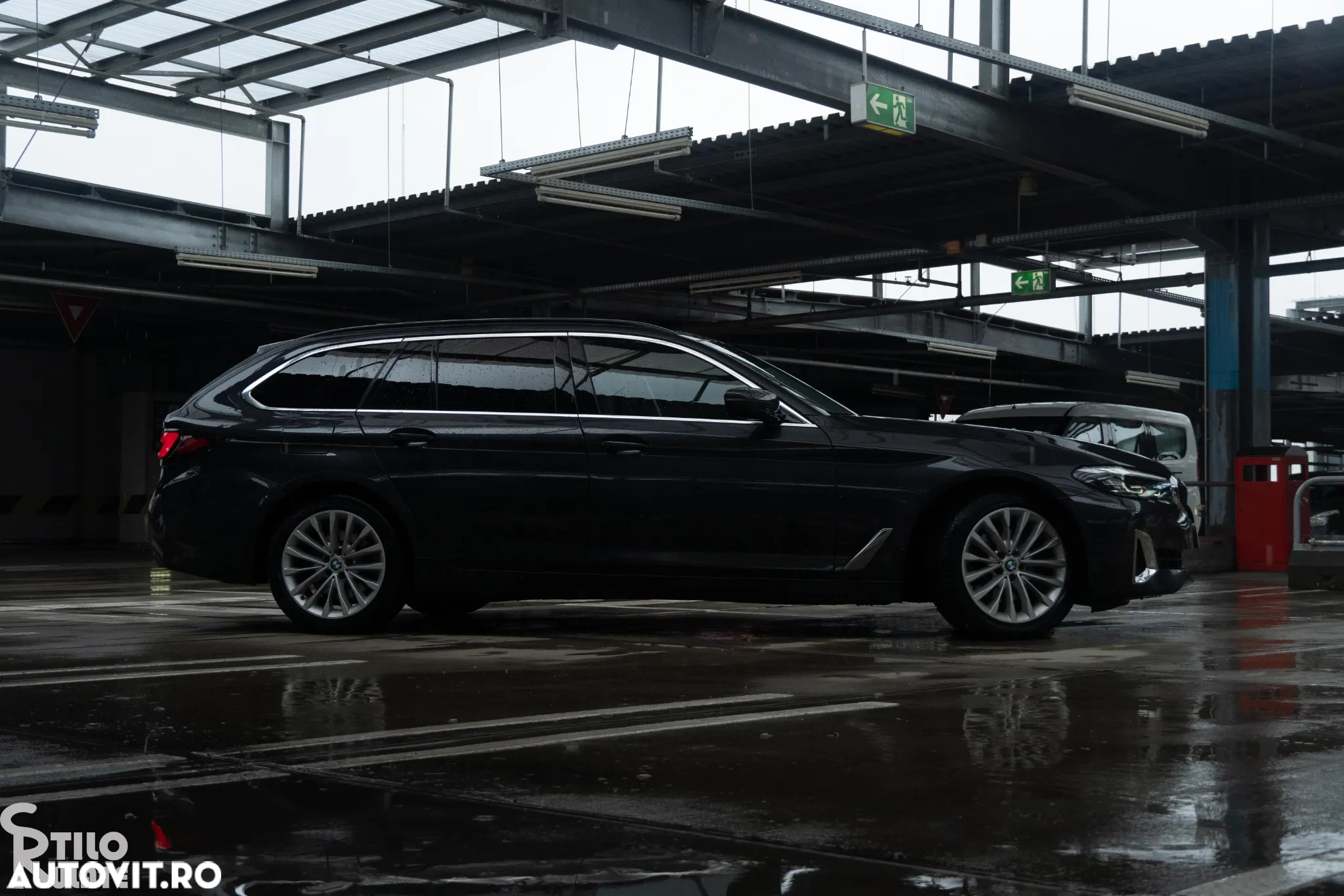 BMW Seria 5 520d xDrive AT MHEV - 8