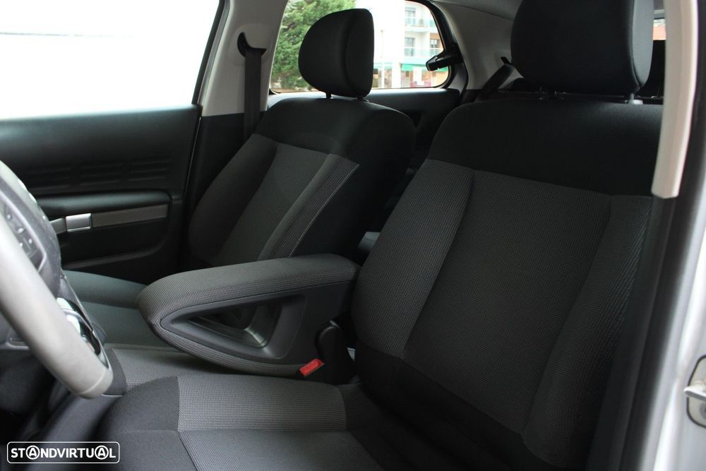 Citroën C4 Cactus 1.5 BlueHDi Cool&Comfort EAT6 - 25