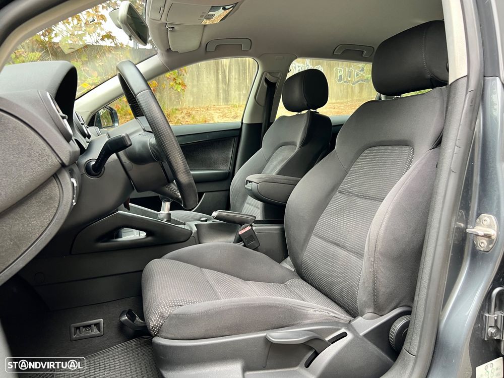 Audi A3 Sportback 2.0 TDi S-line - 5