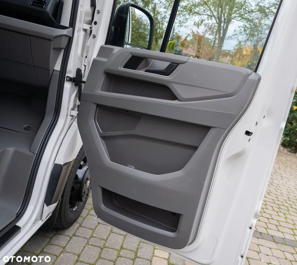 Volkswagen Crafter L4H3 blizniak - 18