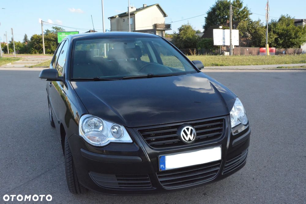 Volkswagen Polo 1.4 16V Trendline - 4