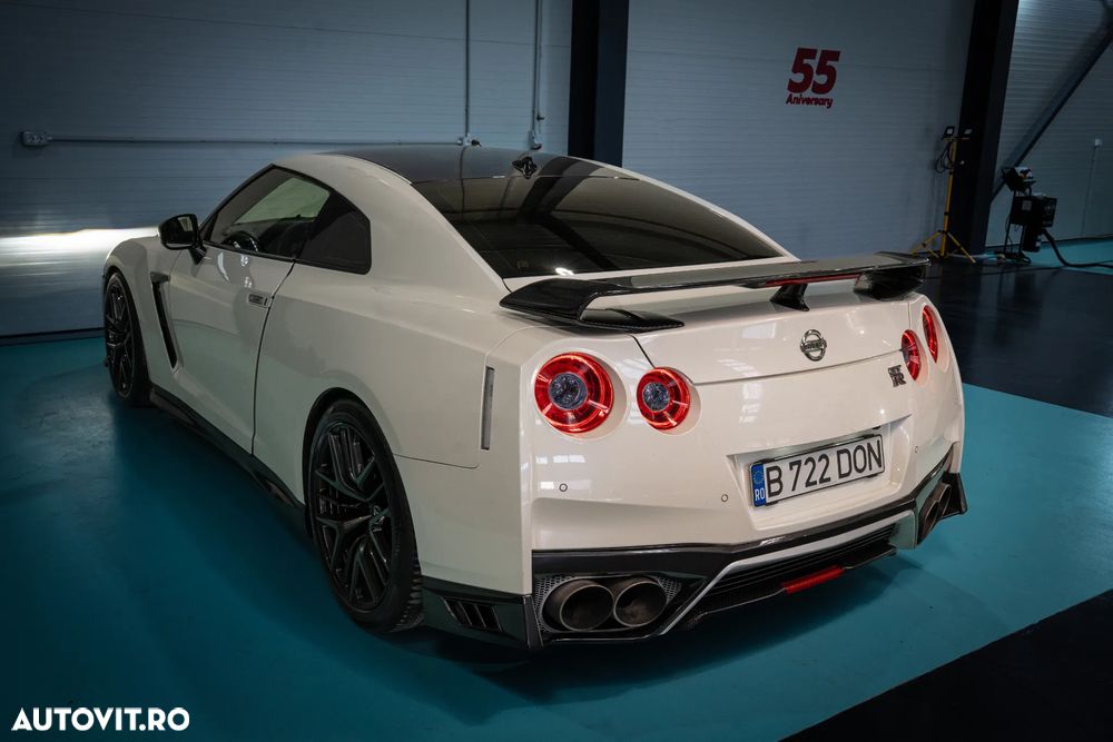 Nissan GT-R - 36
