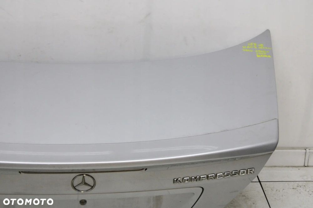 MERCEDES C W203 2000R- SEDAN KLAPA POKRYWA BAGAŻNIKA + LOTKA AMG 775 - 3