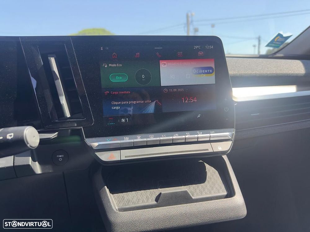 Renault Mégane E-Tech EV60 220hp optimum charge Equilibre - 28