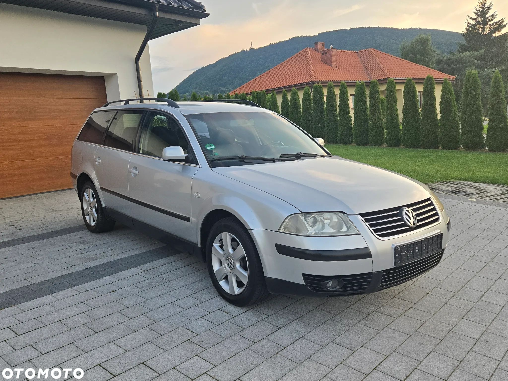 Volkswagen Passat 1.9 TDI Highline Tiptr - 9