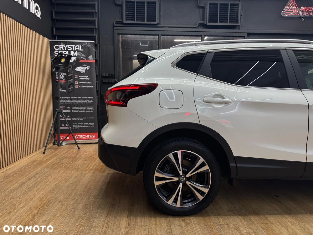 Nissan Qashqai 1.6 DIG-T N-Connecta - 9