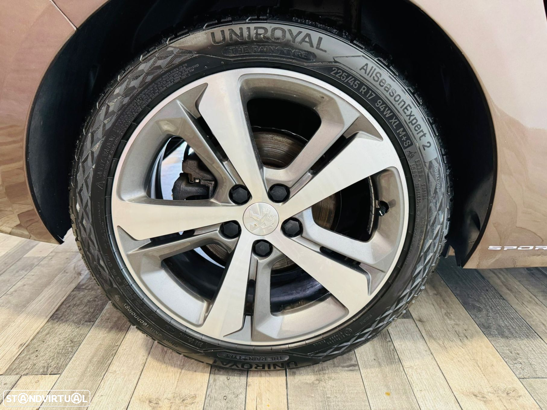 Peugeot 308 SW PureTech 130 EAT6 Stop & Start Allure - 27
