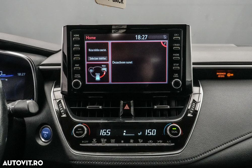 Toyota Corolla 1.8 HSD Dynamic - 19