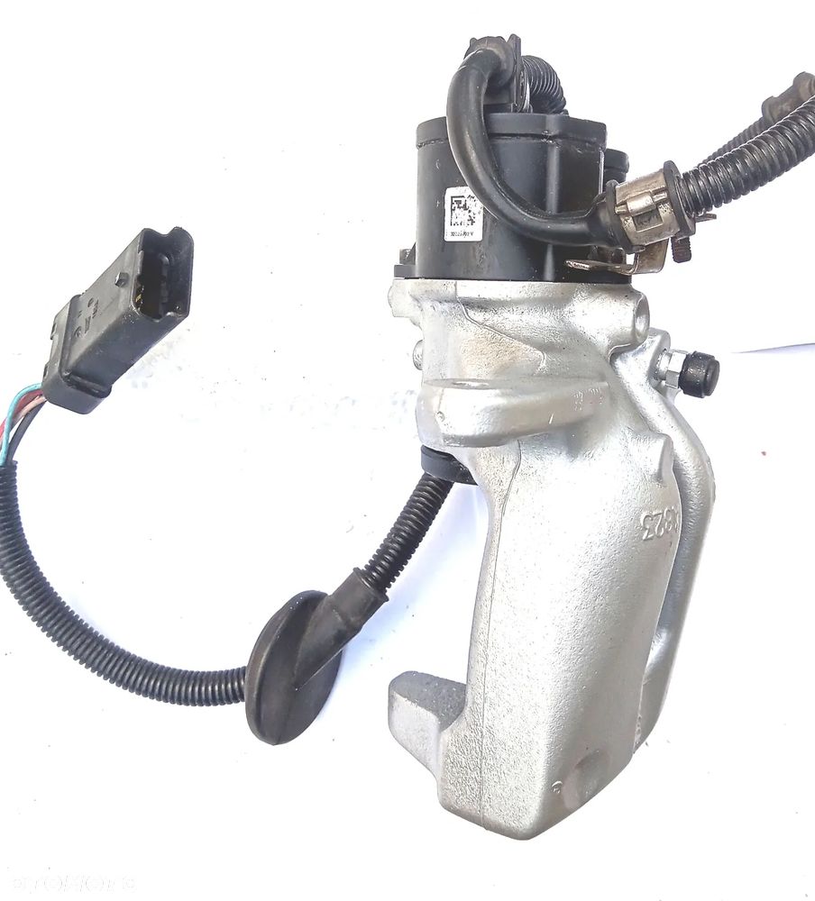 ZACISK HAMULCOWY PASSAT B5,B6,B7,B8,CC,TIGUAN,SHARAN,ALHAMBRA,AUDI A6C6,C5,C7,A4 B8,A8 D3 D4,Q3,Q5,A5,MAZDA CX5,VOLVO S60,V60,XC60,S80,XC70,V70,HYUNDAI i40,i30,TUCSON,KIA CEED,OPTIMA SPORTAGE ,LANCIA THESIS,FORD MONDEO MK4,MK5,GALAXY,S-MAX,VIVARO TRAFIC LAGUNA SCENIC III MEGANE III ESPACE V CAPTUR IVECO,E - 12